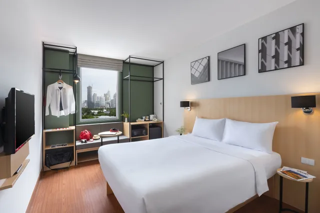 غرفة سوبيريور بسرير كوين، Ibis Bangkok Sathorn 3/5