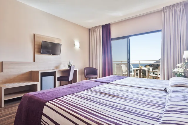 غرفة قياسية، Best Triton Hotel 2/10