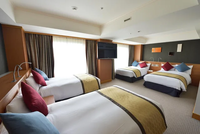 Moderate, Quadruple, 4 Beds, West Wing، Narita Tobu Hotel Airport 2/3