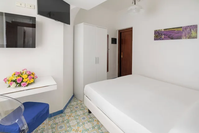غرفة اقتصادية بسرير كوين، Hotel Amalfi 1/10