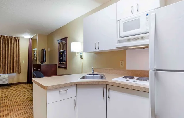 Studio, Queen Bed, Extended Stay America New Orleans - Metairie 4/4