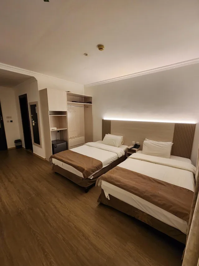 غرفة قياسية بسرير مزدوج، SHARJAH INTERNATIONAL AIRPORT HOTEL 7/9
