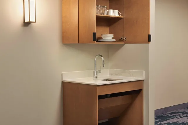 جناح بسرير كينج مع أريكة لذوي الإعاقة، Fairfield Inn & Suites by Marriott Orillia 6/6