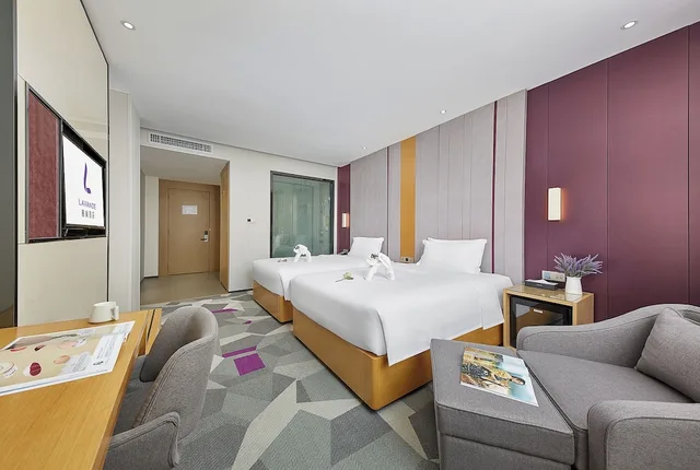 غرفة فاخرة بسريرين مزدوجين بإطلالة على المدينة، Lavande Hotel Baiyun International Airport Branch 3/5