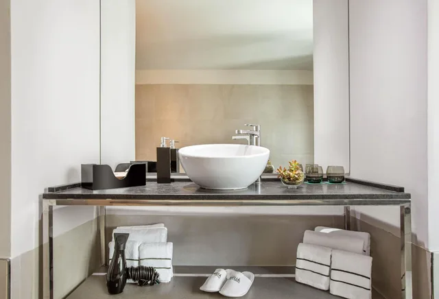 جناح جونيور بسرير مزدوج مع أريكة، Melia Ibirapuera 7/10