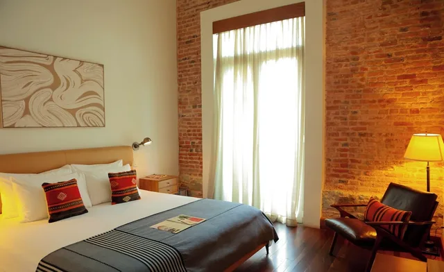 Studio, Queen Bed, Las Clementinas 1/6