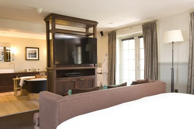 جناح سيغنتشر بسرير كينج، Hotel Du Vin & Bistro Poole 1/3