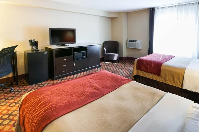 جناح بسريرين مزدوجين لذوي الإعاقة، Comfort Inn & Suites Statesville - Mooresville 4/7