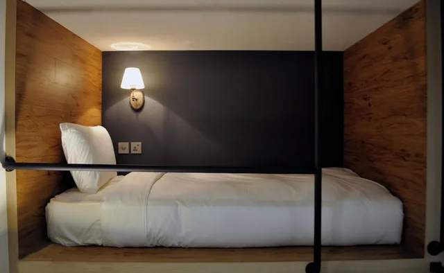 سكن مشترك للنساء، Nk Hostel 2/3