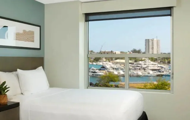 Suite, Bay View, Bathtub، Hyatt House San Juan 2/4
