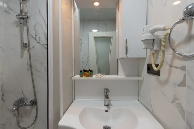 غرفة بسرير مزدوج أو سريرين منفصلين بإطلالة على البحر، Seatanbul Apart Hotel 9/10