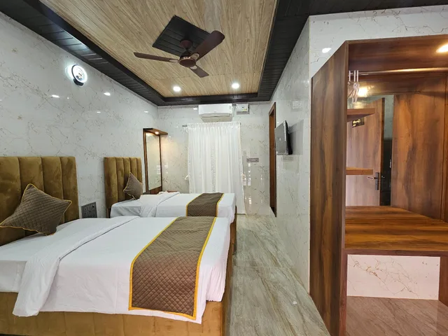 Cabana, Twin Beds، Ankit Vista Green Village 3/3