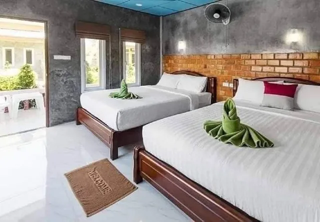 Family, 1 Double and 1 Single Bed, Beach Zone، Lanta New Beach Bungalows 1/3