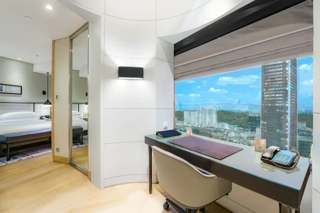 جناح غراند تنفيذي، Hilton Kuala Lumpur 8/9