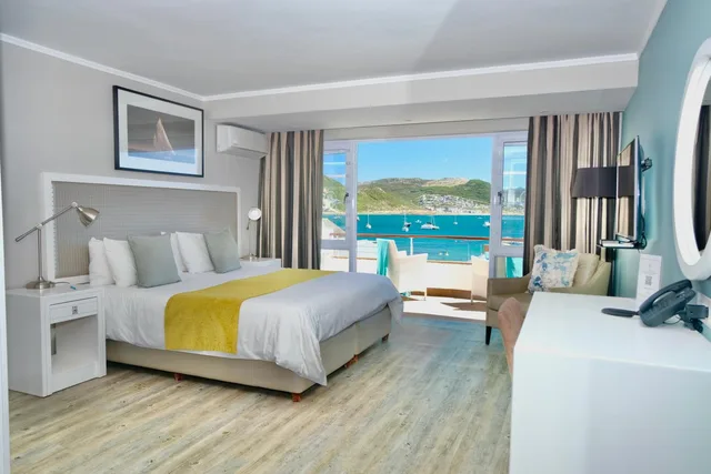 غرفة ديلوكس بسرير مزدوج أو سريرين منفصلين بشرفة، Simon's Town Quayside Hotel 5/10