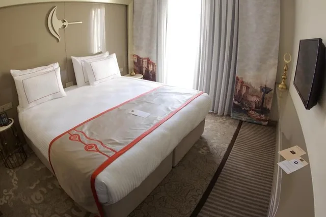 غرفة قياسية بسرير كوين، PEYK HOTEL 2/10