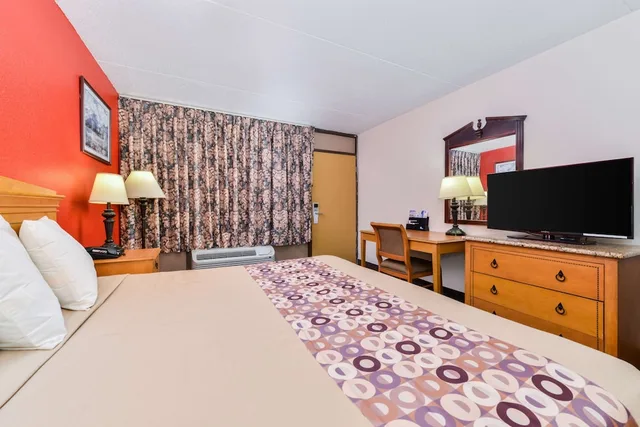 غرفة بسرير كينج للمدخنين، Americas Best Value Inn Goodlettsville Nashville N 3/6