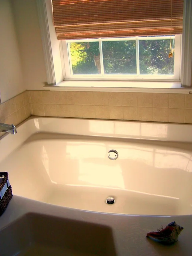 Light House, Deluxe, Futon Bed، The Baywood Bed and Breakfast 2/2