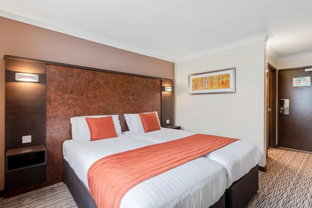 Room, Single Bed, Dragonfly Hotel Bury St Edmunds 7/10