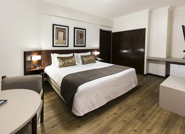 جناح بسرير مزدوج، Plaza Blumenau Hotel 5/10