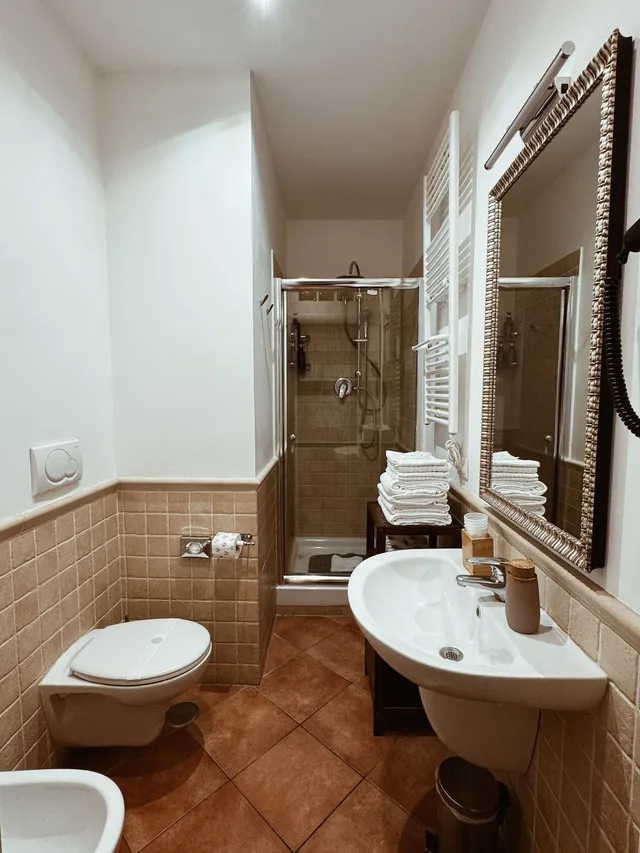 غرفة تنفيذية، Residenza Sciarra 7/8