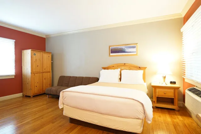 غرفة ديلوكس بسرير كوين، Southampton Long Island Hotel 8/10