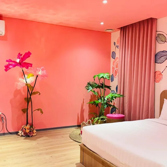 غرفة ديلوكس بسرير كينج، Yellow Bee Resort Cililitan 9/10