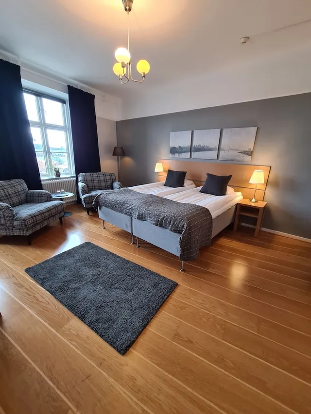 Room, Queen Bed, Hamnhotellet Kronan 4/10