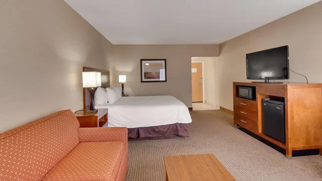 Flat, 2 Queen Beds، Best Western Cottontree Inn 3/8