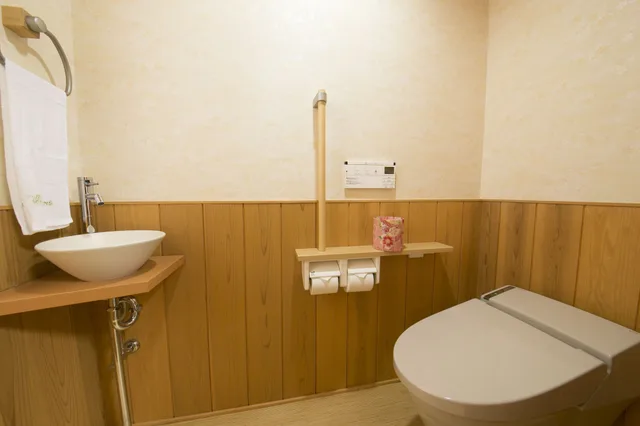 غرفة عائلية بفرشتي فوتون بحمام مشترك، Matsui Honkan Ryokan 2/2
