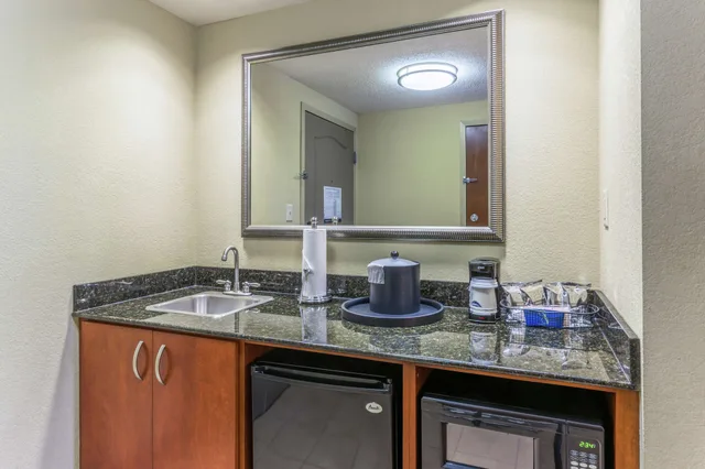 استوديو بسرير كينج لذوي الإعاقة، Hampton Inn Chattanooga North Ooltewah 9/9