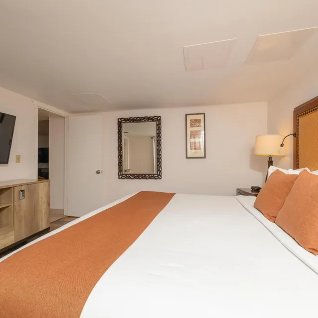 Executive, Suite, Sofa, The Ponce St Augustine Hotel 2/5