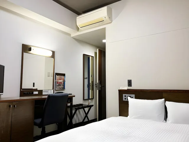 Semi Room, Semi Double Bed, Smoking، Hotel Route-Inn Seki 1/3
