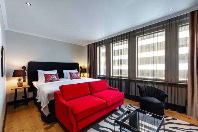 غرفة كومفورت بسرير مزدوج، Hotel U14, Autograph Collection 1/9