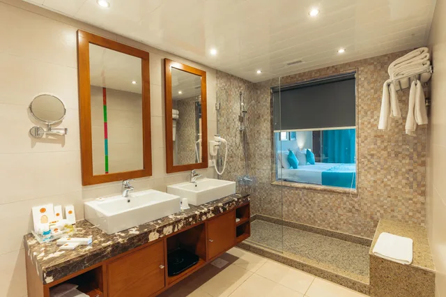 Family Suite, Double and Twin Beds, Nubian Village Hotel 9/10