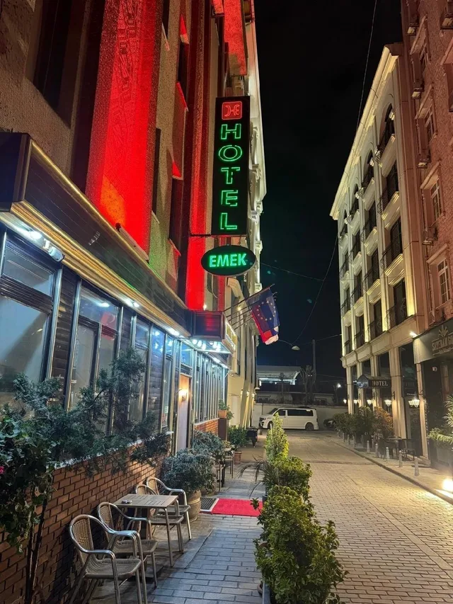 غرفة تُحدَّد عند الوصول، Sirkeci Emek Hotel 1/3