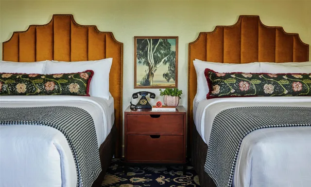 Graduate, 2 Double Beds, Top Floor، Graduate by Hilton Berkeley 2/2