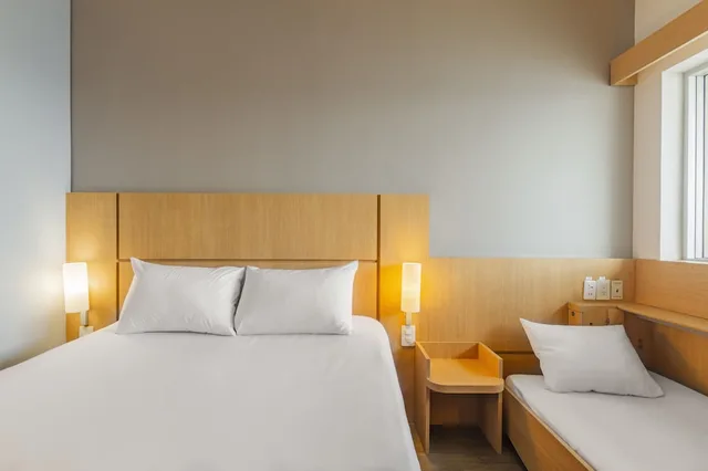 Standard, 1 Double and 1 Single Bed, Sea View, IBIS CARTAGENA MARBELLA 3/6