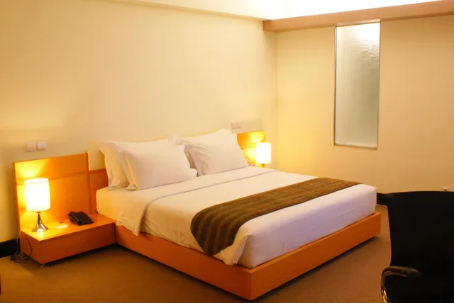غرفة تنفيذية مفردة، Merlynn Park Hotel 1/1