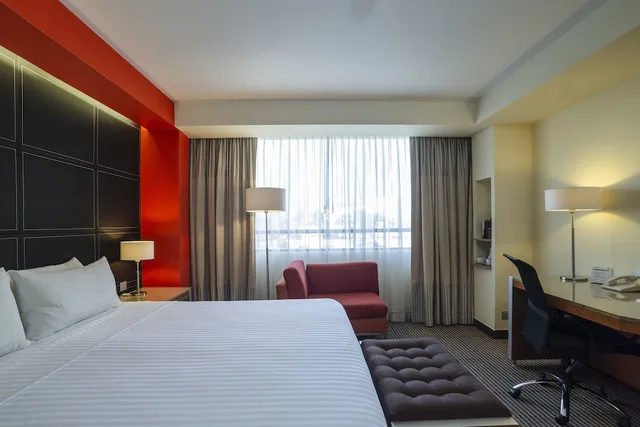 غرفة قياسية بسرير كينج، Holiday Inn Mexico City-Plaza Universidad 1/10