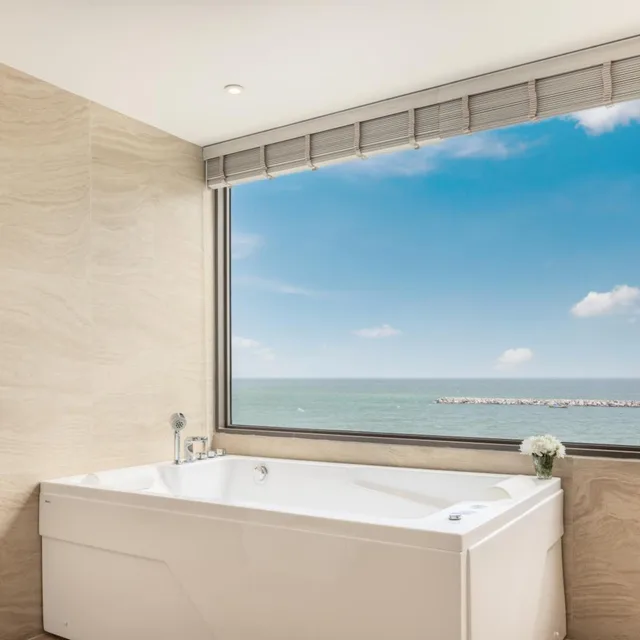 Bliss, Junior Suite, Luxury, Double Bed, Panoramic Sea View, Bathtub، U Hua Hin 2/4