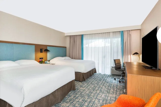 غرفة قياسية بسريرين كوين لذوي الإعاقة، The Anaheim Hotel 1/3