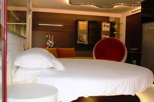 جناح ديلوكس بجاكوزي، Domus Grand Hotel 9/9