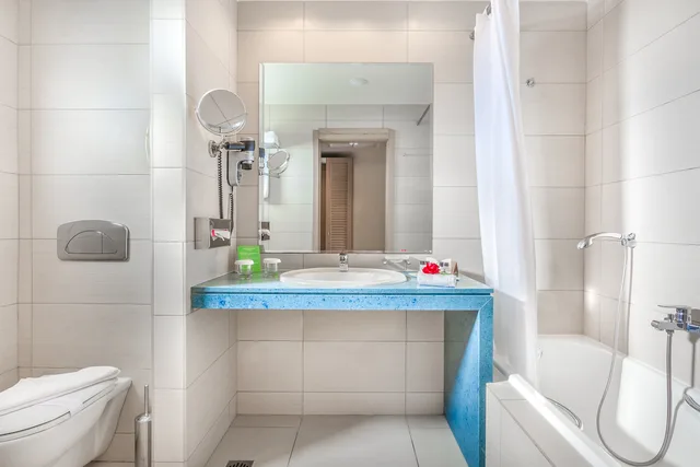 غرفة بسرير مزدوج أو سريرين منفصلين بإطلالة على الحديقة، Astir Odysseus Kos Resort and Spa 4/6