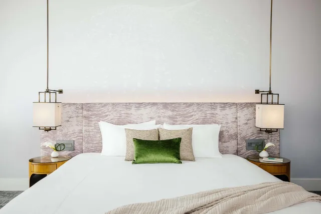 Silver, King Bed, Sunset View، Dream Hollywood Hotel 3/6