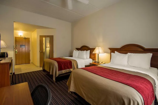 Room, 2 Double Beds, Comfort Inn Kissimmee Lake Buena Vista South 1/5