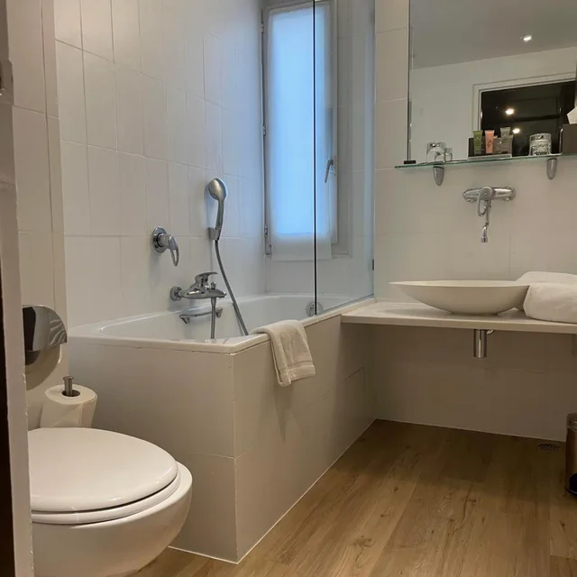 جناح عائلي بسرير كينج، Hotel Pergolese - Paris Champs Elysees 5/10
