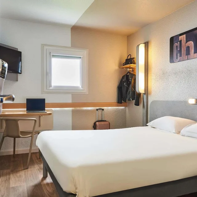 غرفة قياسية بسرير مزدوج، Ibis Budget Versailles Chateau Saint Cyr 6/10