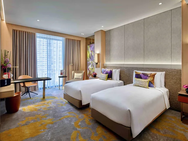 غرفة بسريرين منفصلين بإطلالة، Sofitel Singapore City Centre 2/3