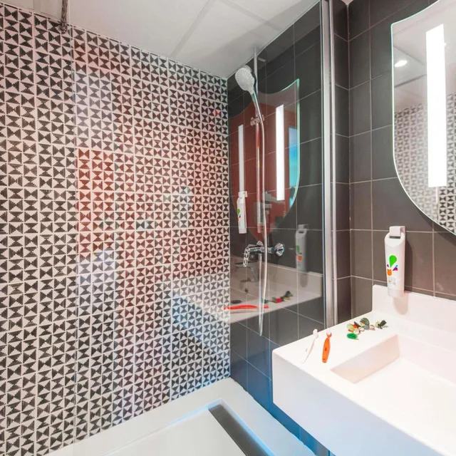 غرفة عائلية، Ibis Styles Carcassonne La Cite 8/10